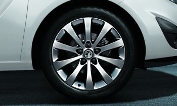 New Meriva B (2010-) 17 Inch Alloy Wheels