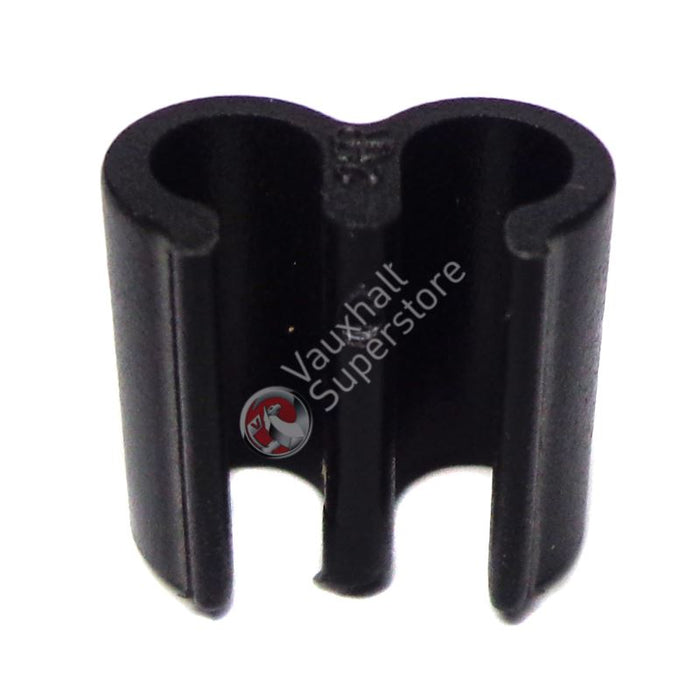 CLIP,BRK PIPE(HOLDS (2) LINES IN CLAMP C STYLE RETAINER)